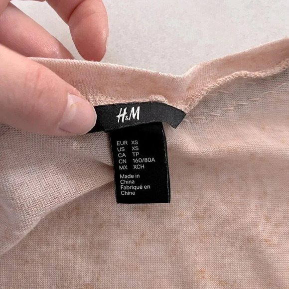 H&M Rhinestone Tee-shirt/ ๐ Peach color ๐/Semi-sheer/ Size US XS - Picture 5 of 7